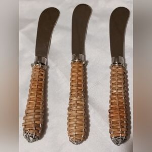Wicker and Wire Woven Handle Spreaders Set of 3